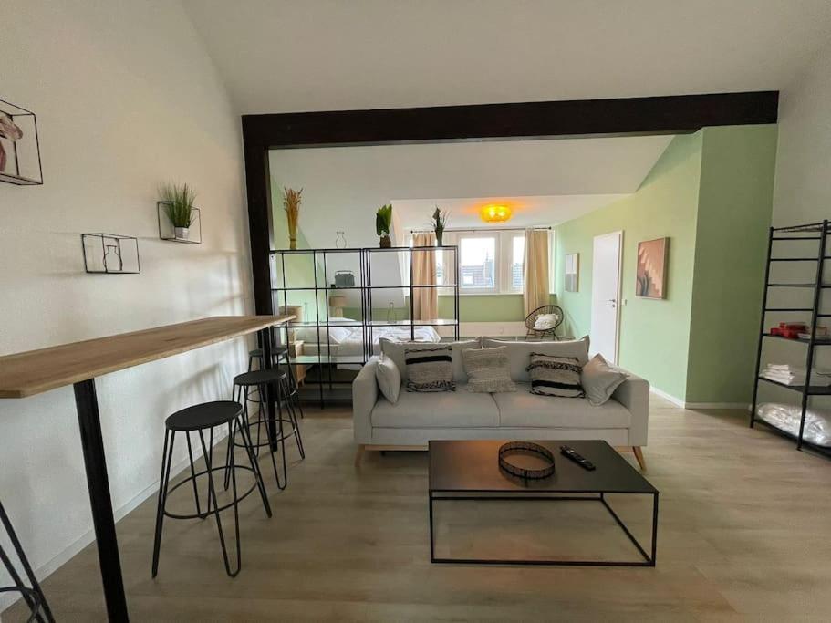 City-wohnen In Dueren Im Boho-style Apartment
