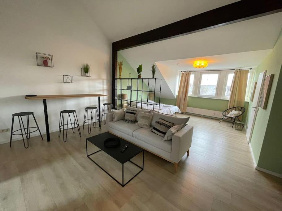 City-wohnen In Dueren Im Boho-style Apartment Düren - Eifel
